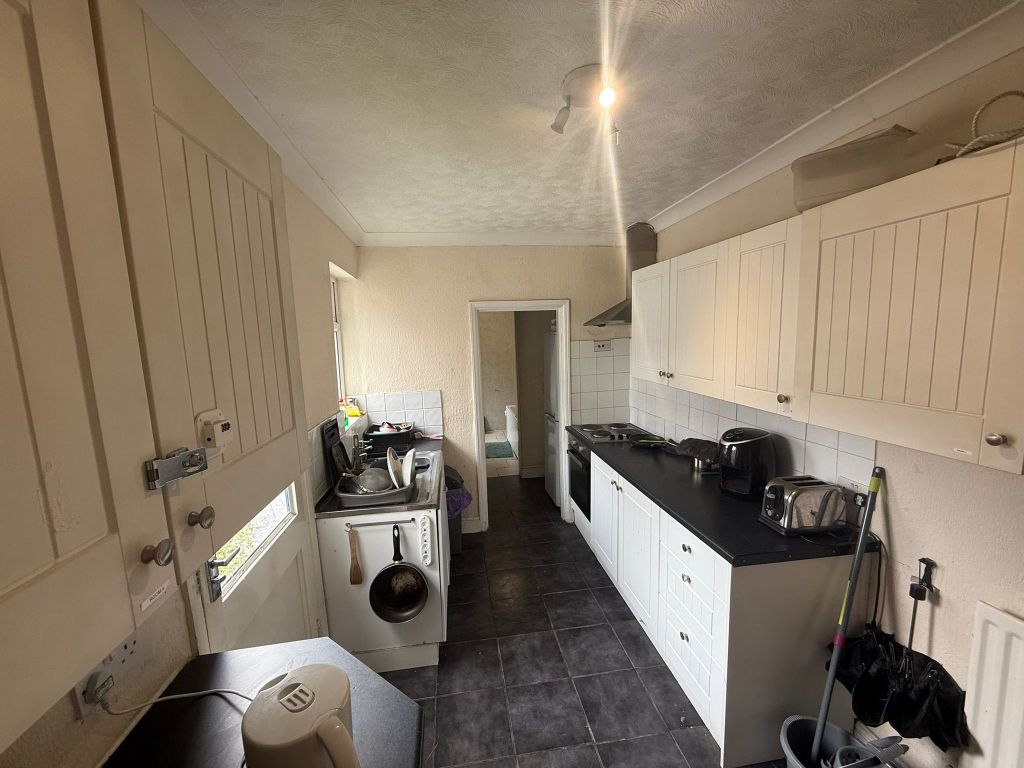 Property photo 3 of 4