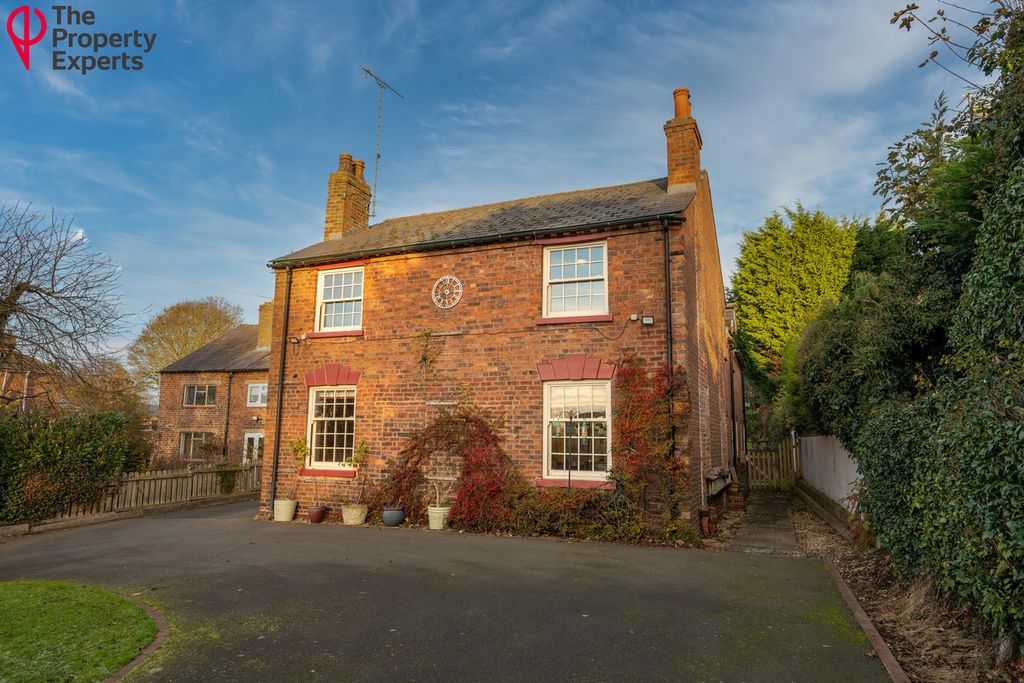 Property photo 1 of 38