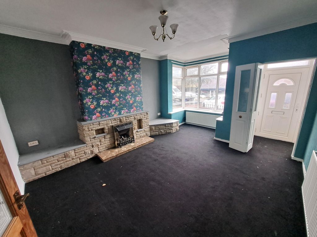 Property photo 3 of 9 1000085724.Jpg