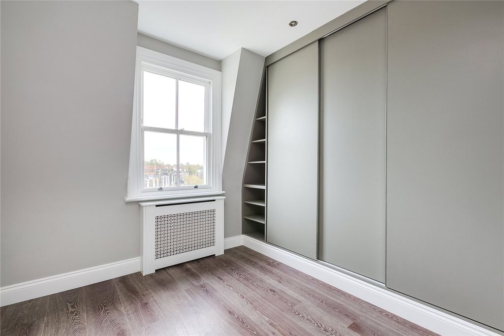 Property photo 3 of 5