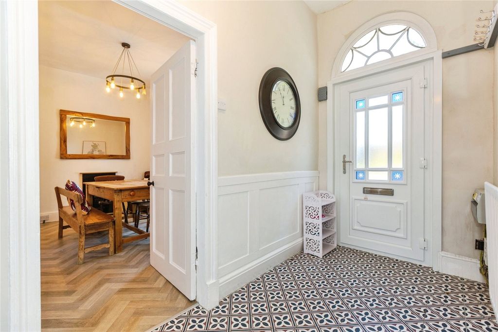 Property photo 3 of 35 Picture No. 19