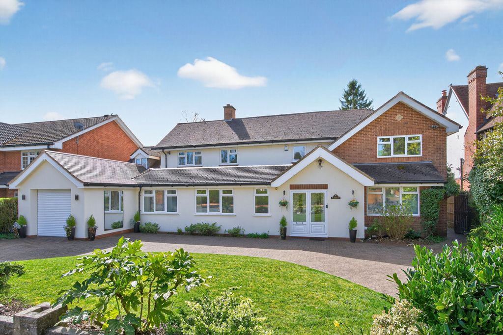 Property photo 1 of 44