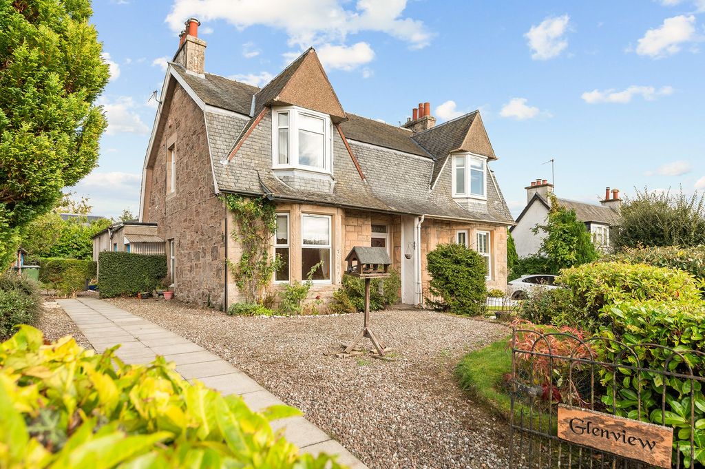 Property photo 1 of 27