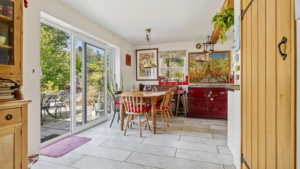 Property photo 3 of 71 12.Jpg