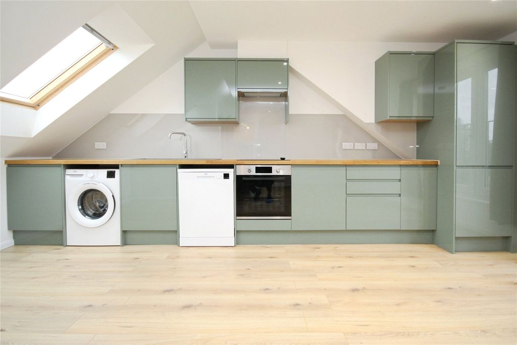 Property photo 2 of 9 Picture No. 02