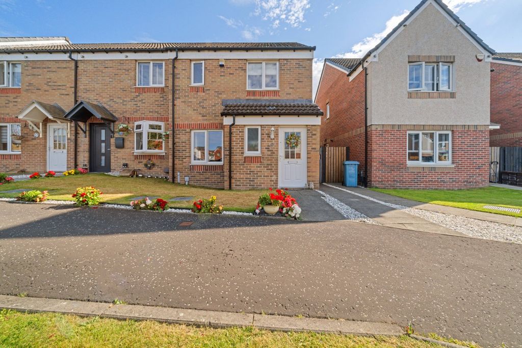 Property photo 1 of 25