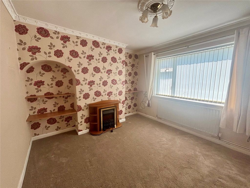 Property photo 3 of 15 Picture No. 53
