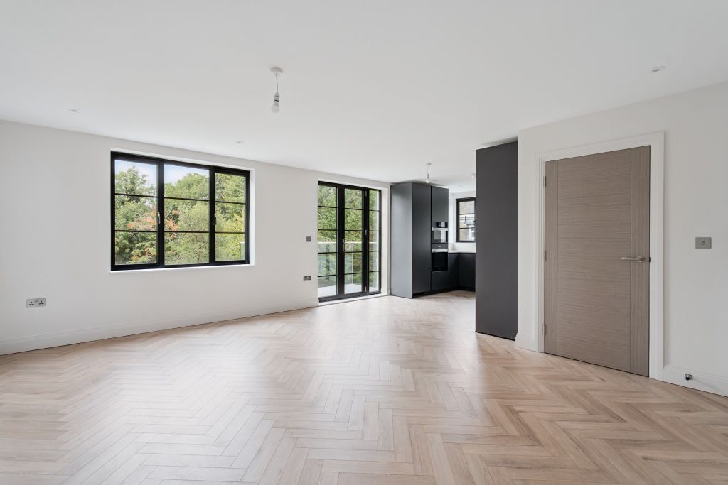 Property photo 3 of 9