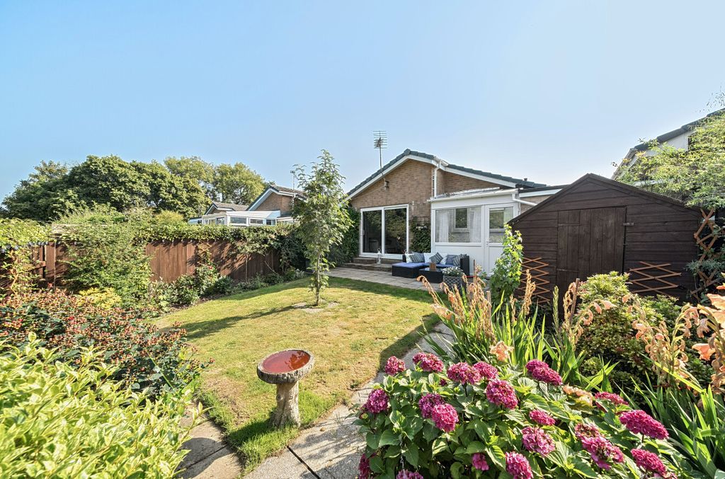 Property photo 2 of 22 1336714-3-689B0E5...