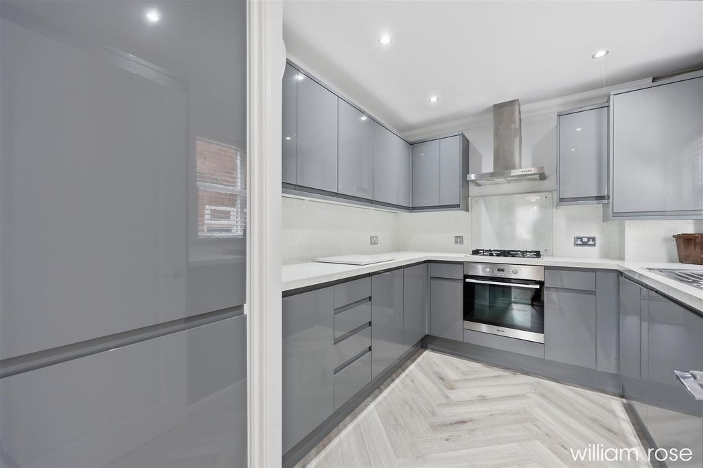 Property photo 3 of 16 6_Img_0255.Jpg