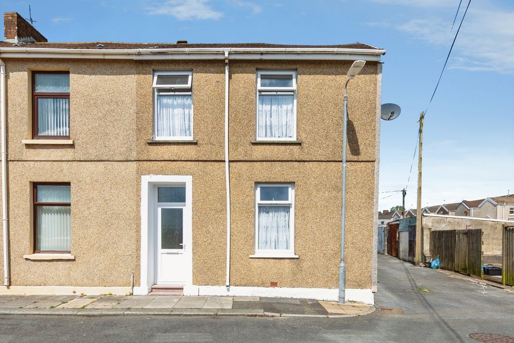 Property photo 1 of 25 Pbox-Img.Jpg