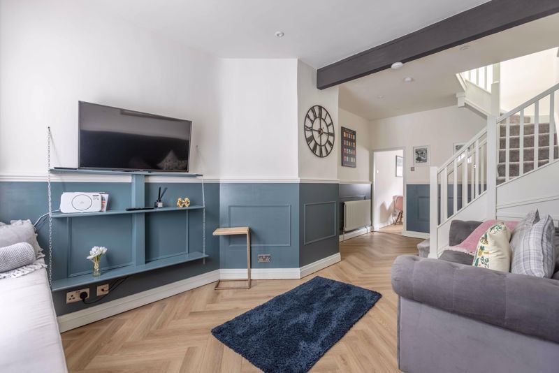 Property photo 2 of 8 Photo 6