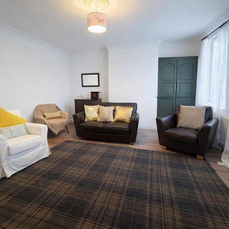 Property photo 3 of 17 Gallery