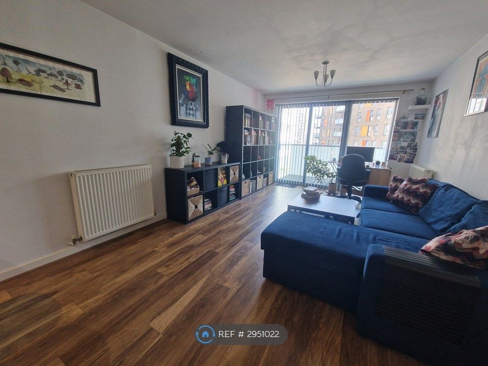 Property photo 2 of 27