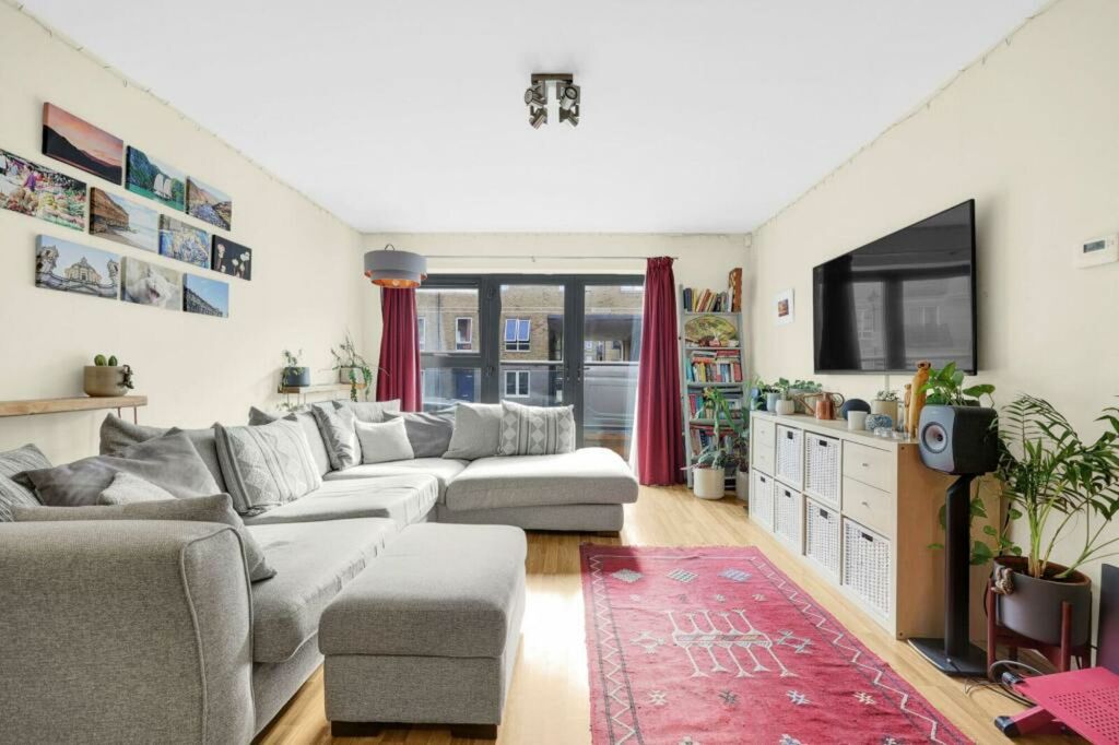 Property photo 2 of 12