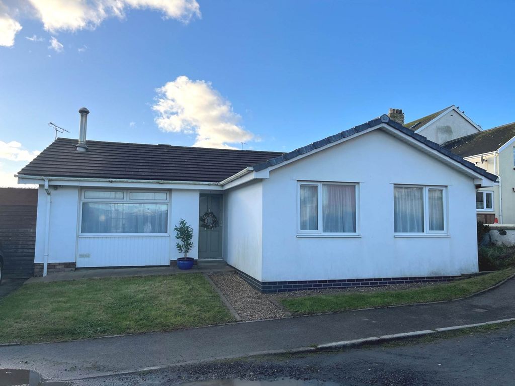 Property photo 1 of 23