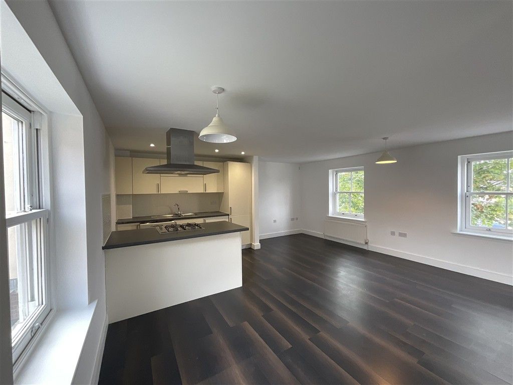 Property photo 1 of 18 Lounge/Diner/Kitchen