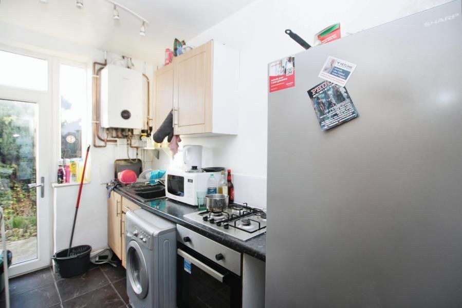 Property photo 2 of 8