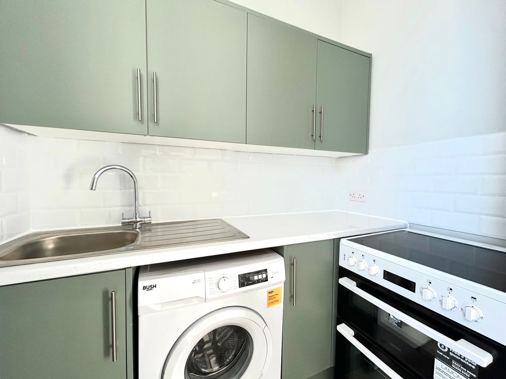 Property photo 2 of 6 Photograph