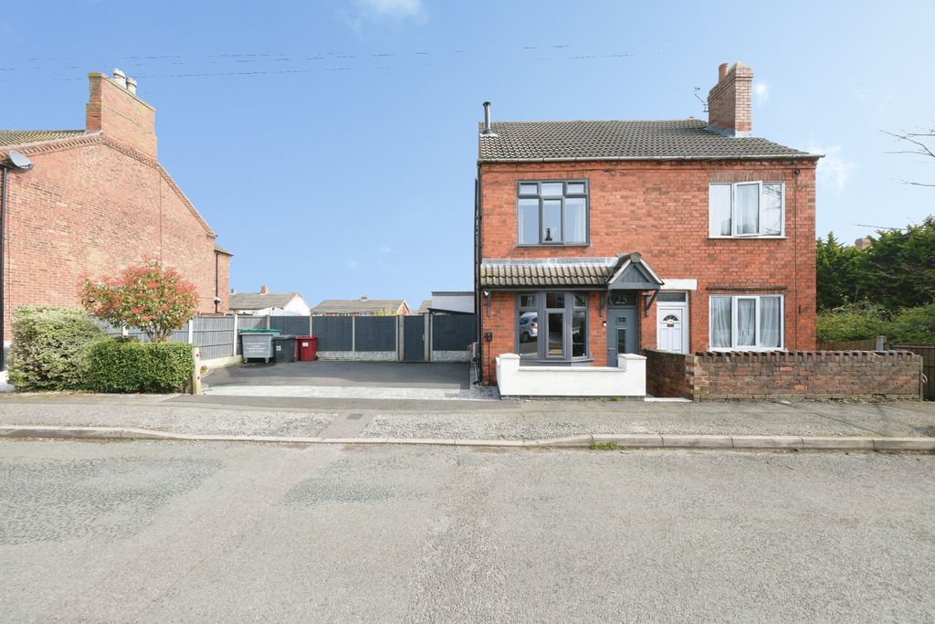 Property photo 1 of 29 Dscf4991