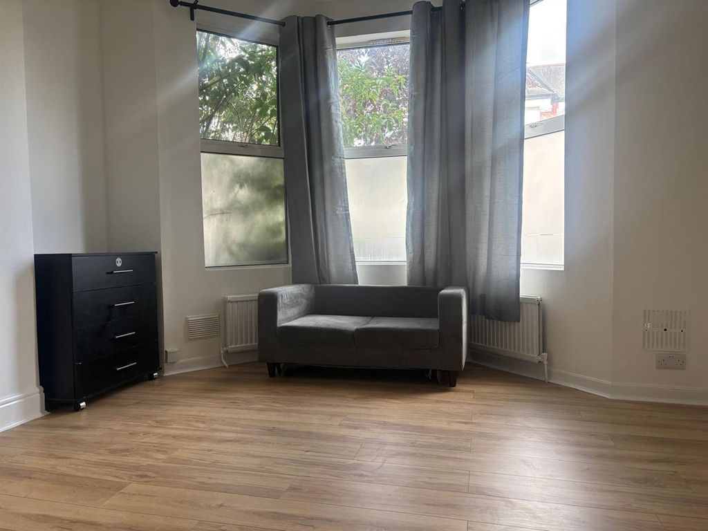 Property photo 2 of 8 Whatsapp Image 2025-06-26 At 13.16.31_F664B34B.Jpg