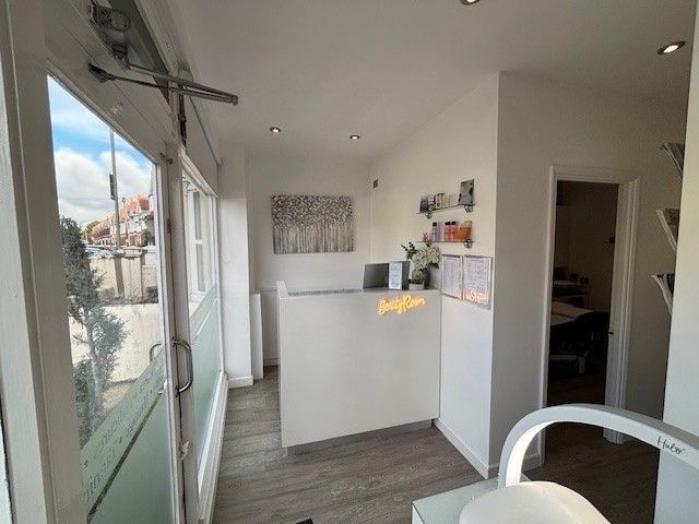 Property photo 2 of 5 Photo 5