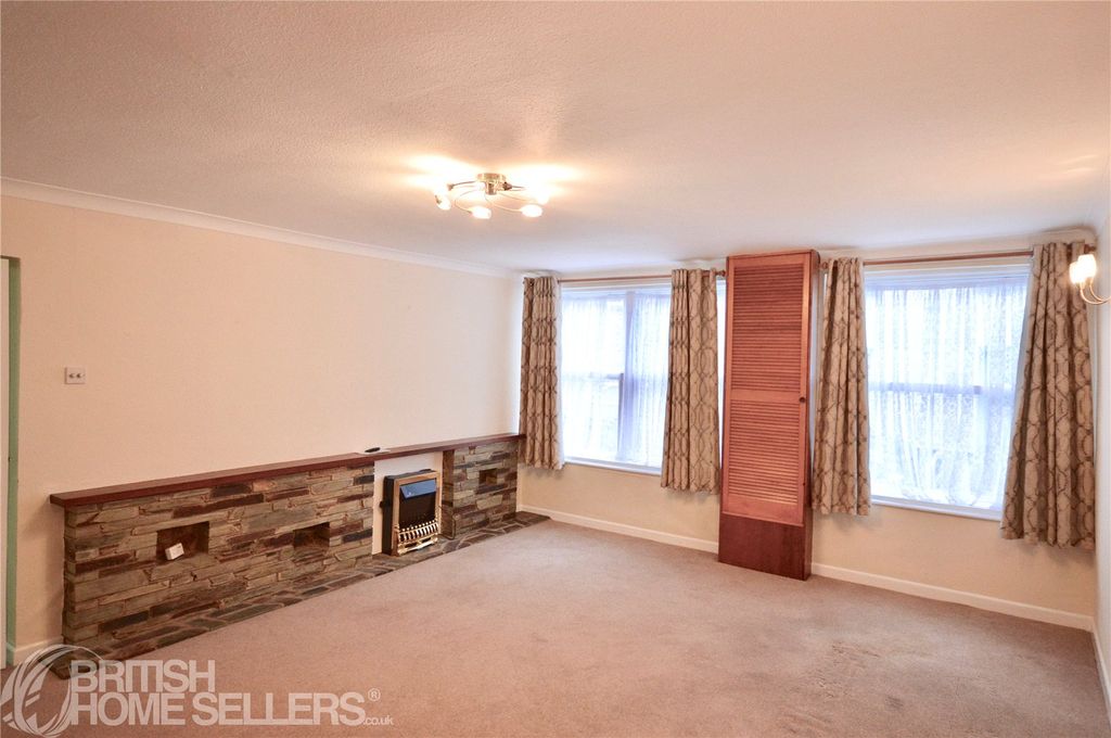 Property photo 3 of 17 Picture No. 13