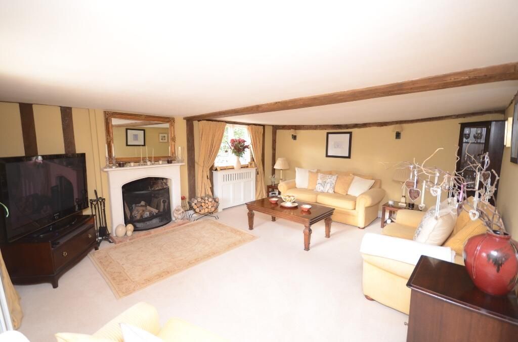 Property photo 2 of 31