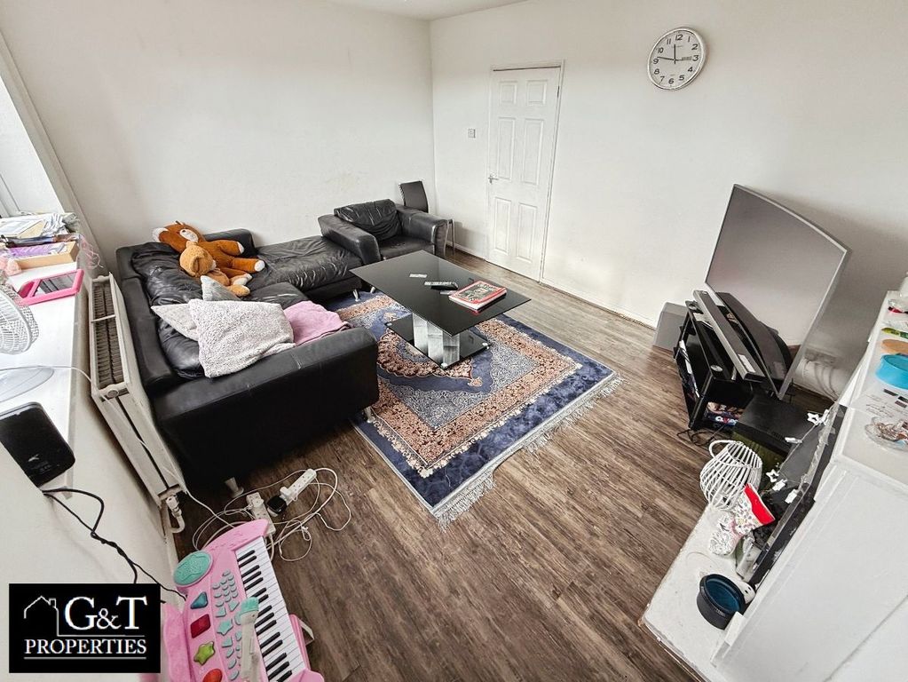 Property photo 3 of 19 Reception Room