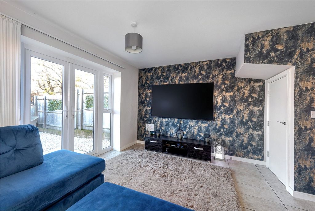 Property photo 3 of 15 Picture No. 06