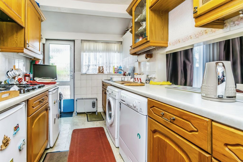 Property photo 2 of 15 Photography