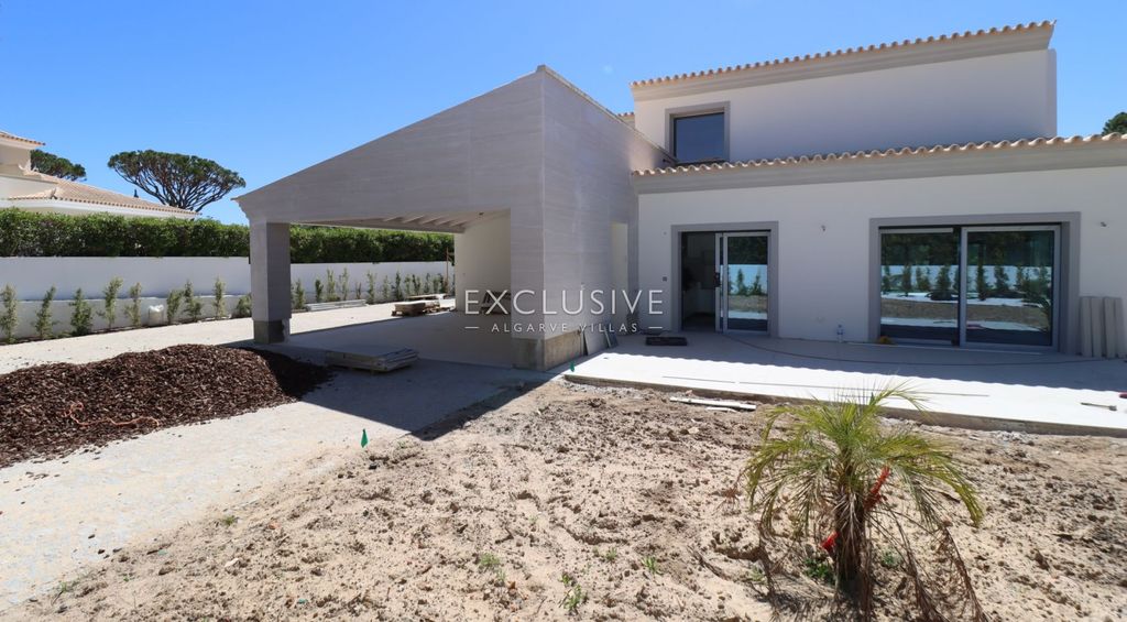 Property photo 3 of 59