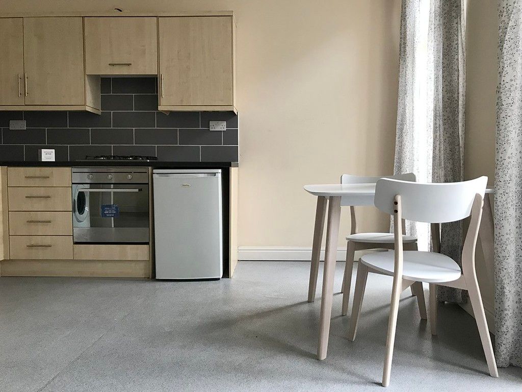Property photo 3 of 7 Open Plan Area