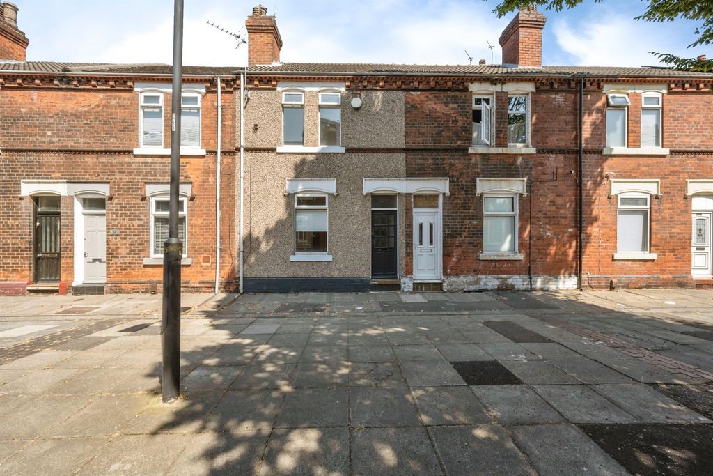 Property photo 1 of 11