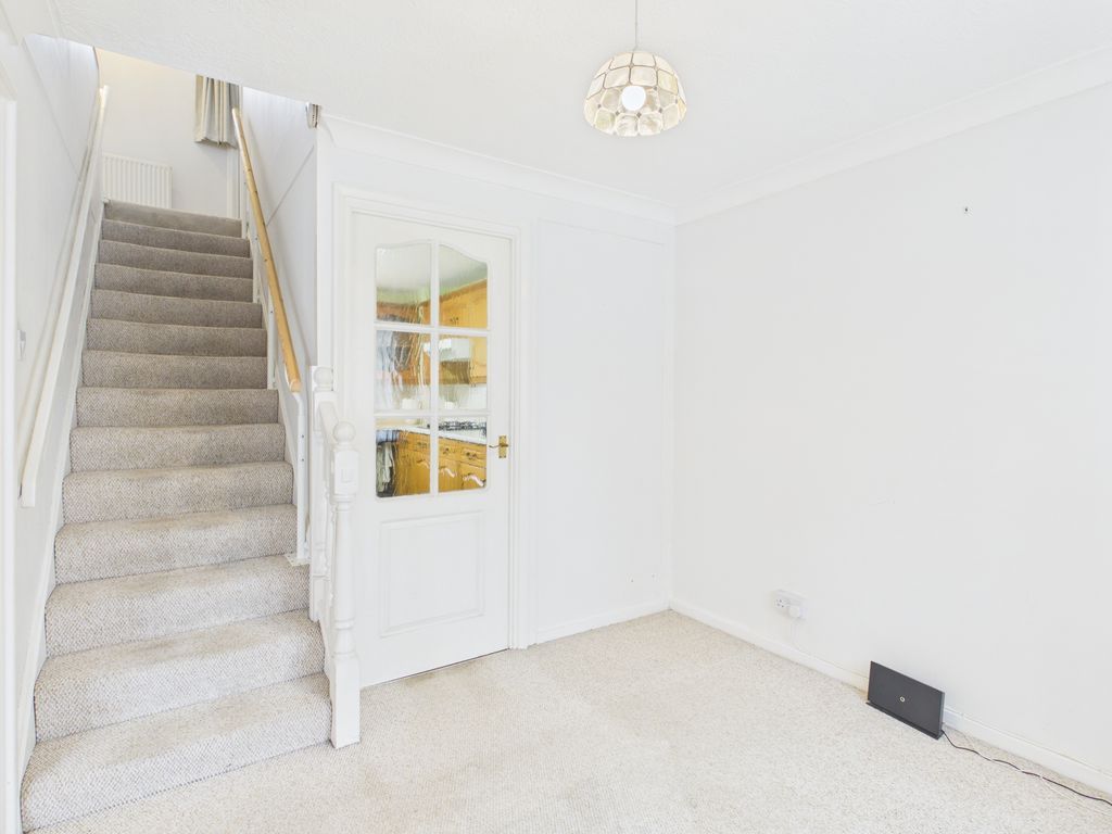 Property photo 3 of 12 Dining Room