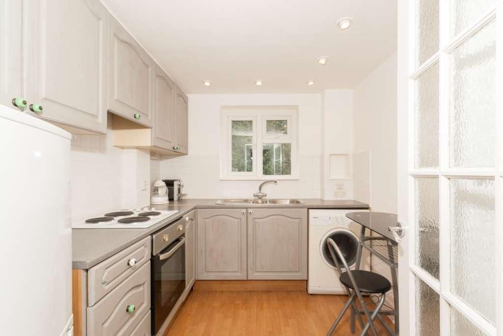 Property photo 3 of 5 52 Lox Kit