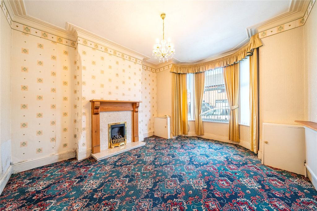 Property photo 3 of 21 Picture No. 03