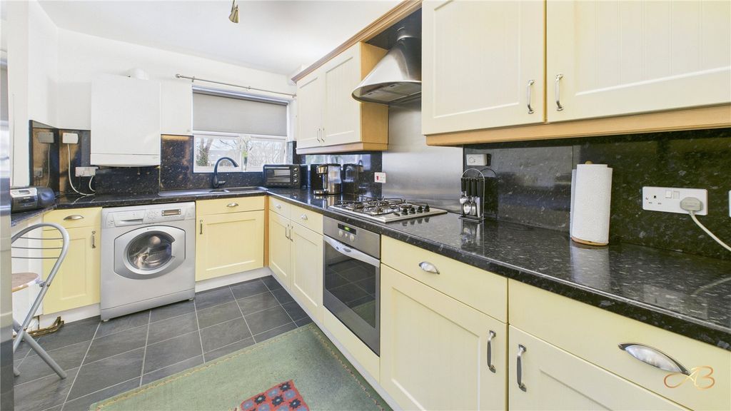 Property photo 1 of 10 Picture No. 18