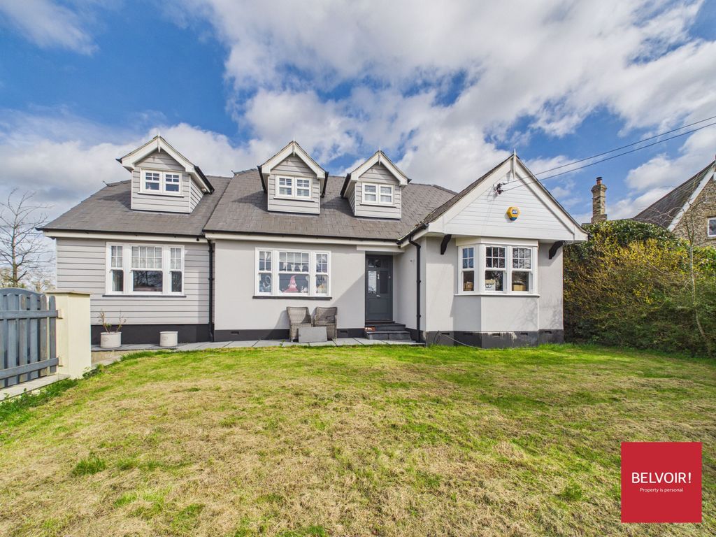 Property photo 3 of 32