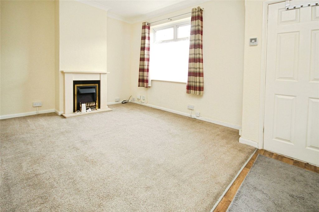 Property photo 3 of 9 Picture No. 05