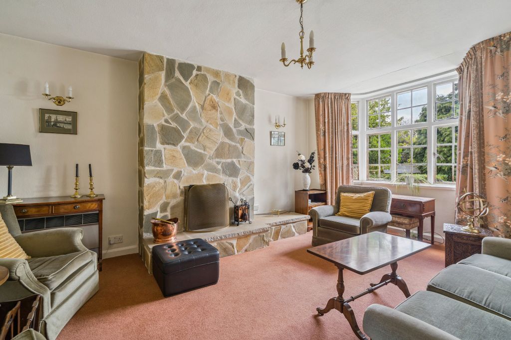 Property photo 3 of 9