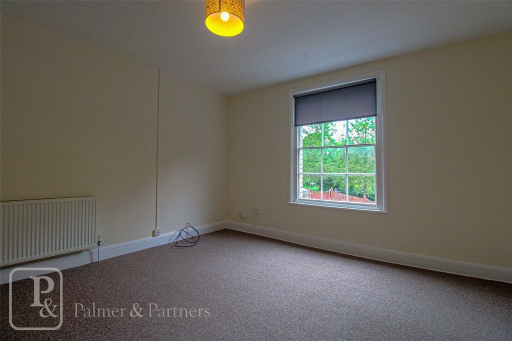 Property photo 3 of 8 Picture No. 17