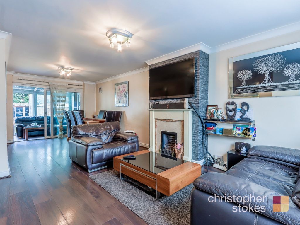 Property photo 2 of 11 1434744