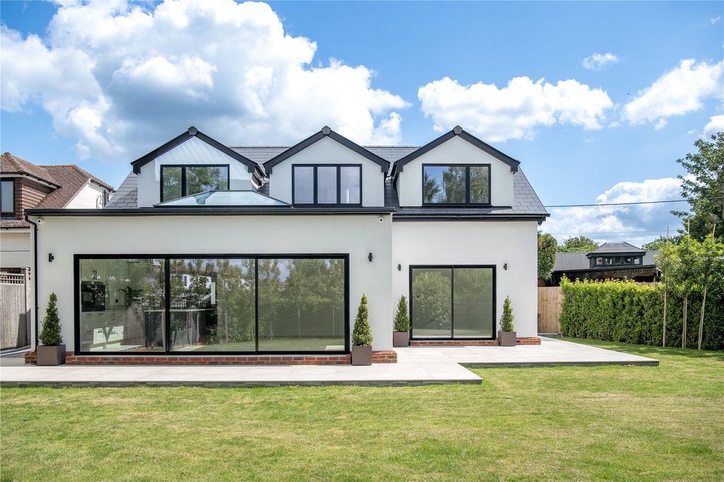 Property photo 1 of 16 Rear Elevation