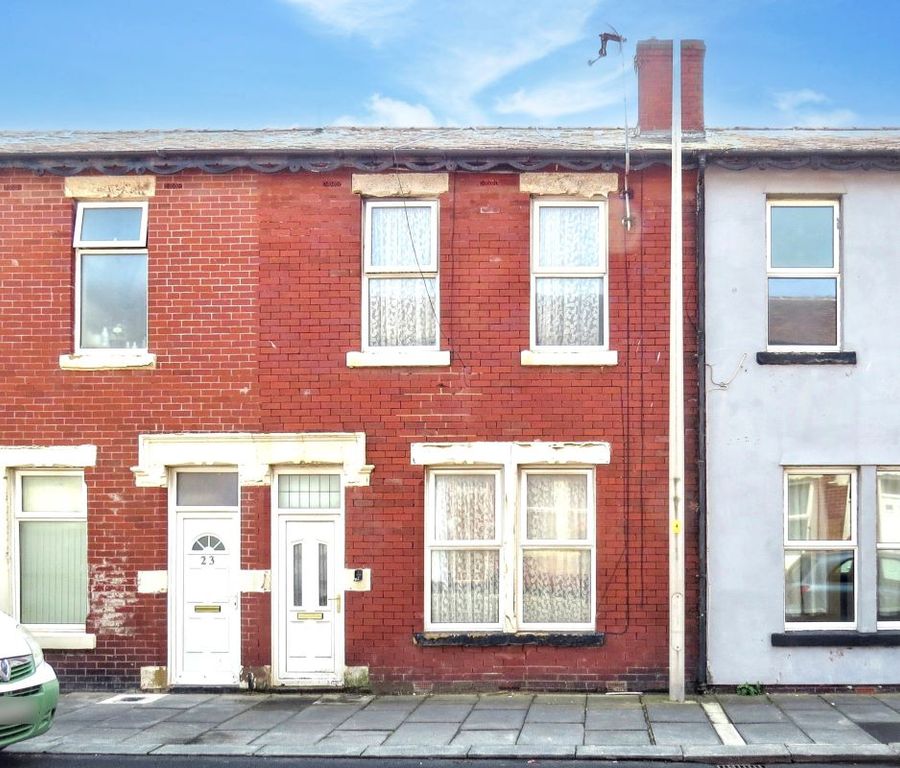 Property photo 1 of 10