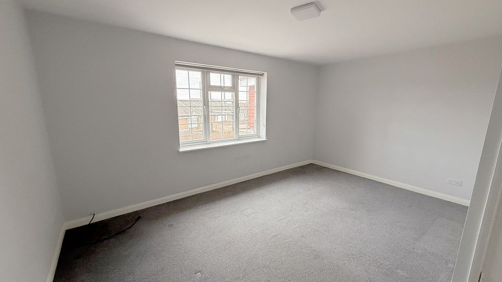 Property photo 2 of 18 Not Specified