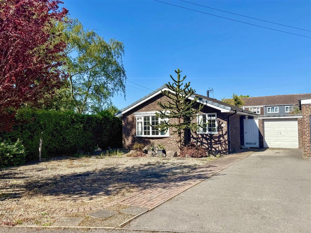 Property photo 1 of 14 External
