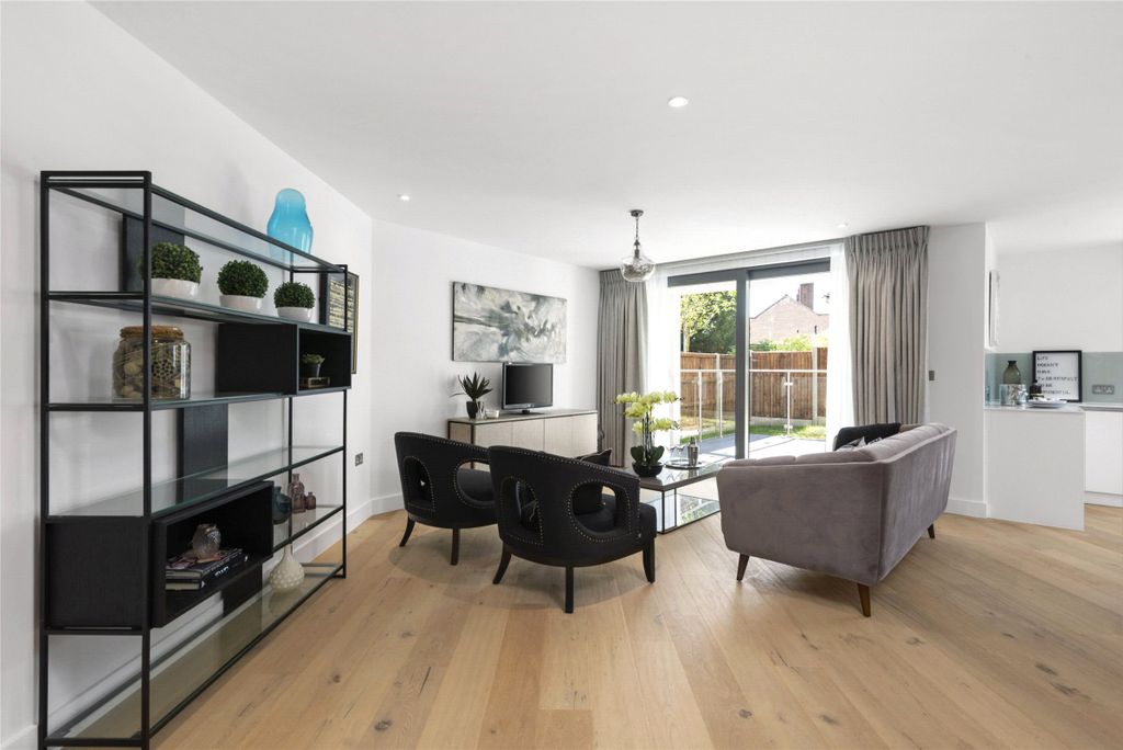 Property photo 2 of 9 Picture No. 02