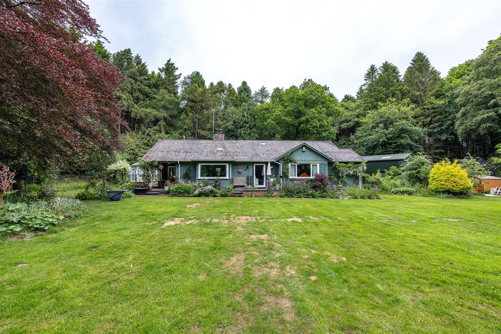 Property photo 3 of 49 Cedar Lodge Hawick 01.Jpg
