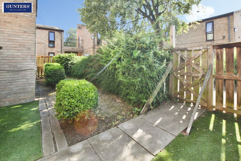 Property photo 1 of 15 Garden